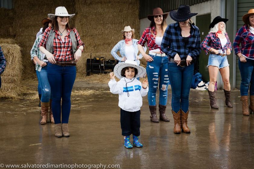 18882195_1405845769503016_1503487899887515039_n